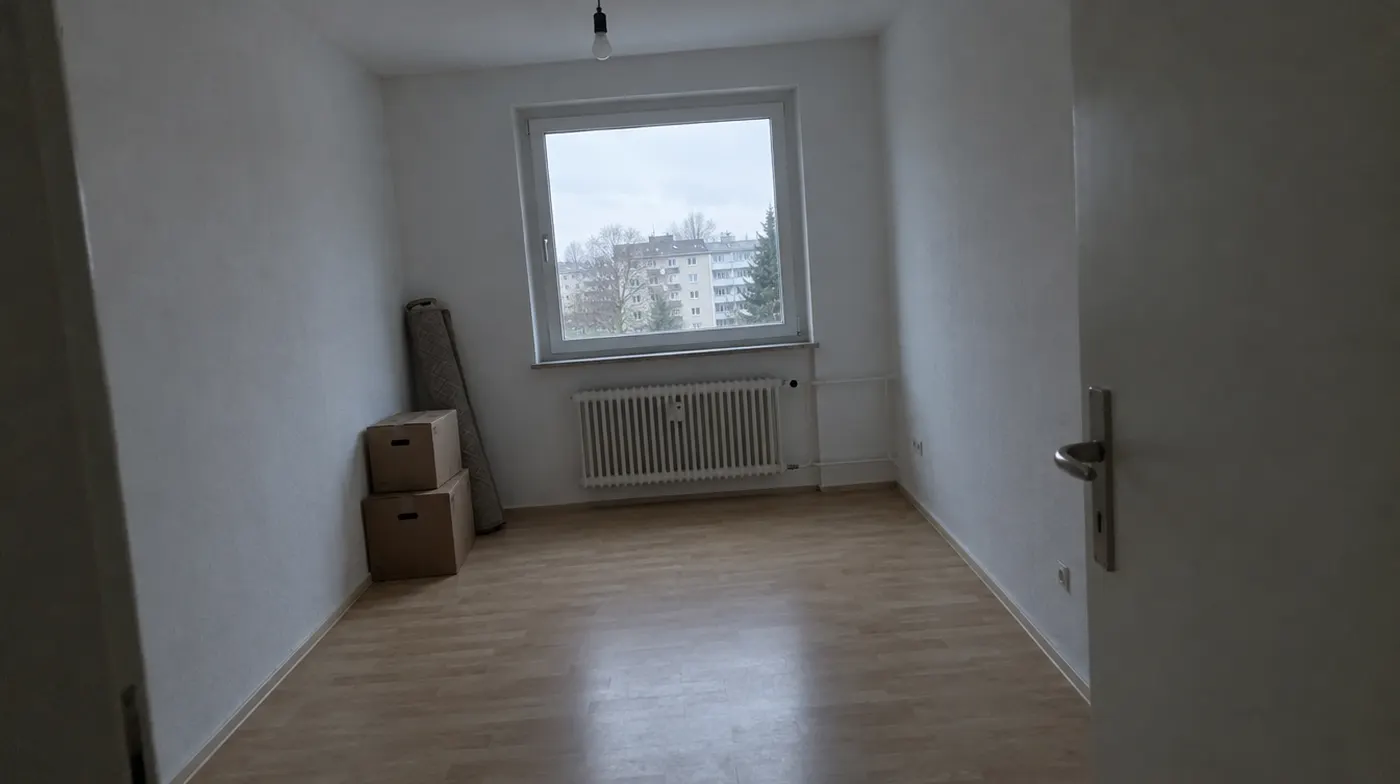 Handyfoto Zimmer 3, so wie es geschickt wurde